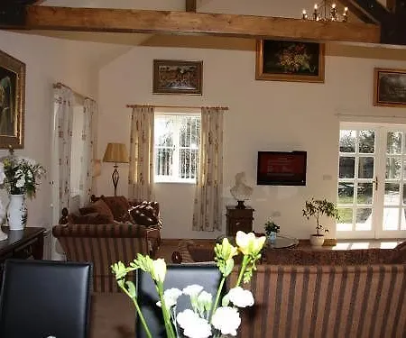 Kexby House 5*